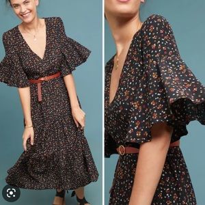 Faithfull the Brand Black floral midi dress M